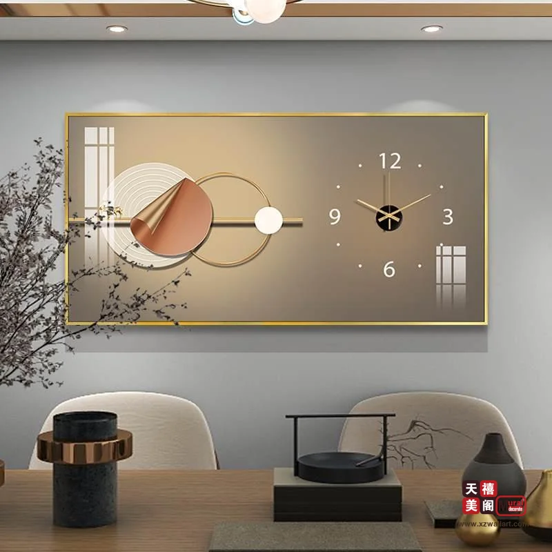 带钟挂画